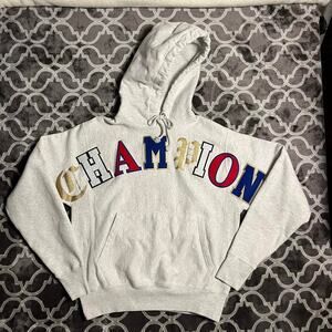 Champion Classic Hoodie Small Oversized Sweatshirt Big Spell Out Crispy Clean